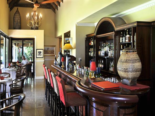 Mont Rochelle Hotel - Bar 